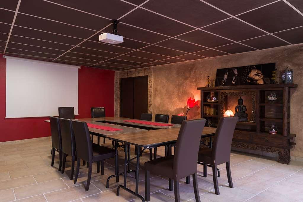 The Originals City, Hotel Le Village Provencal, Aix-En-Provence Nord Pertuis Ανέσεις φωτογραφία