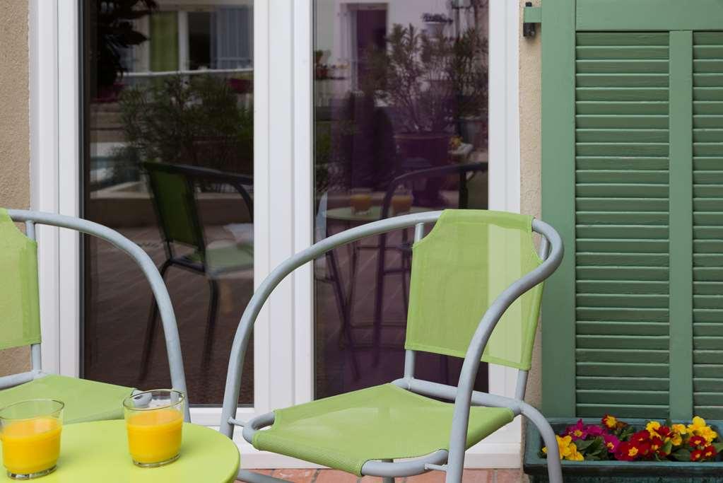 The Originals City, Hotel Le Village Provencal, Aix-En-Provence Nord Pertuis Εξωτερικό φωτογραφία