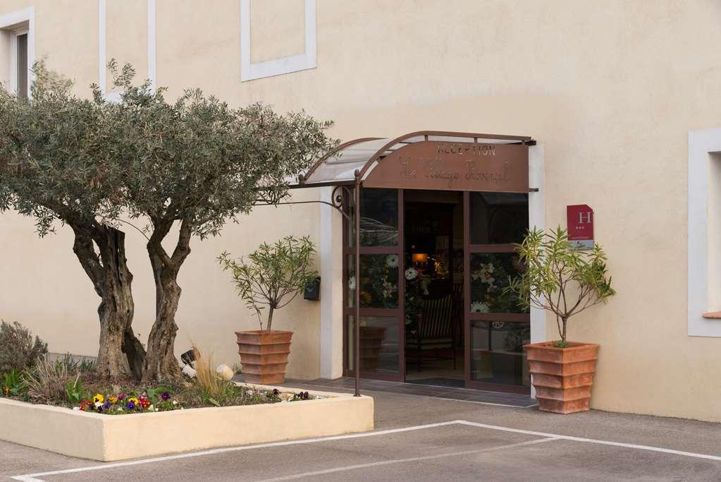 The Originals City, Hotel Le Village Provencal, Aix-En-Provence Nord Pertuis Εξωτερικό φωτογραφία