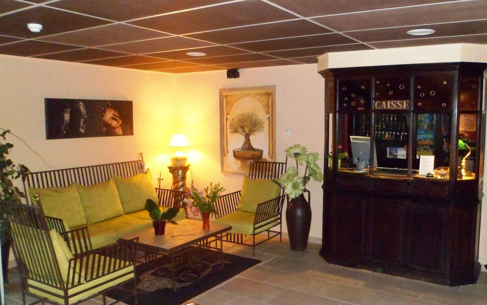 The Originals City, Hotel Le Village Provencal, Aix-En-Provence Nord Pertuis Εξωτερικό φωτογραφία